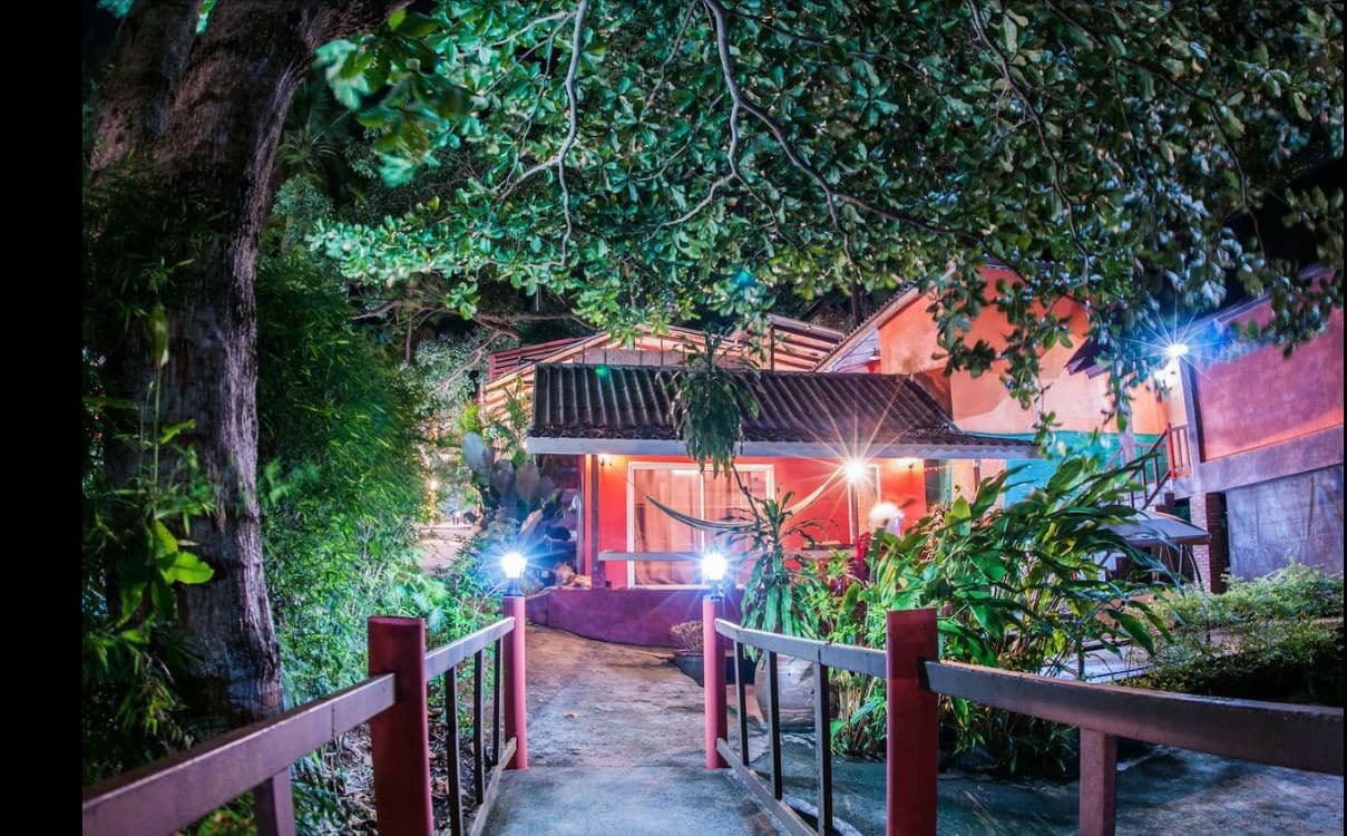 ホテル Fish House チャン島 エクステリア 写真
